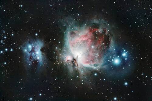 Des étoiles aux atomes
